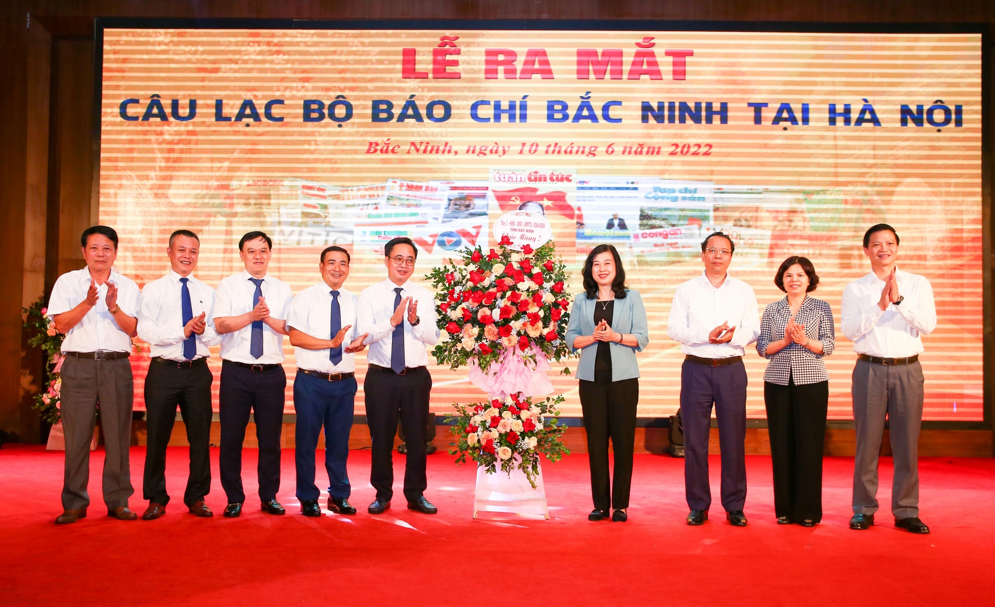 ra mat cau lac bo bao chi bac ninh tai ha noi hinh 1