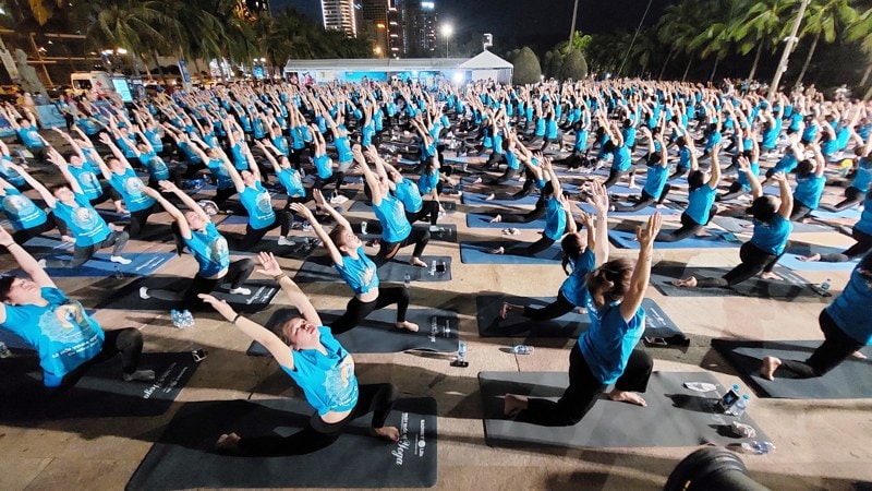 ngay quoc te yoga chinh thuc tro lai viet nam hinh 4