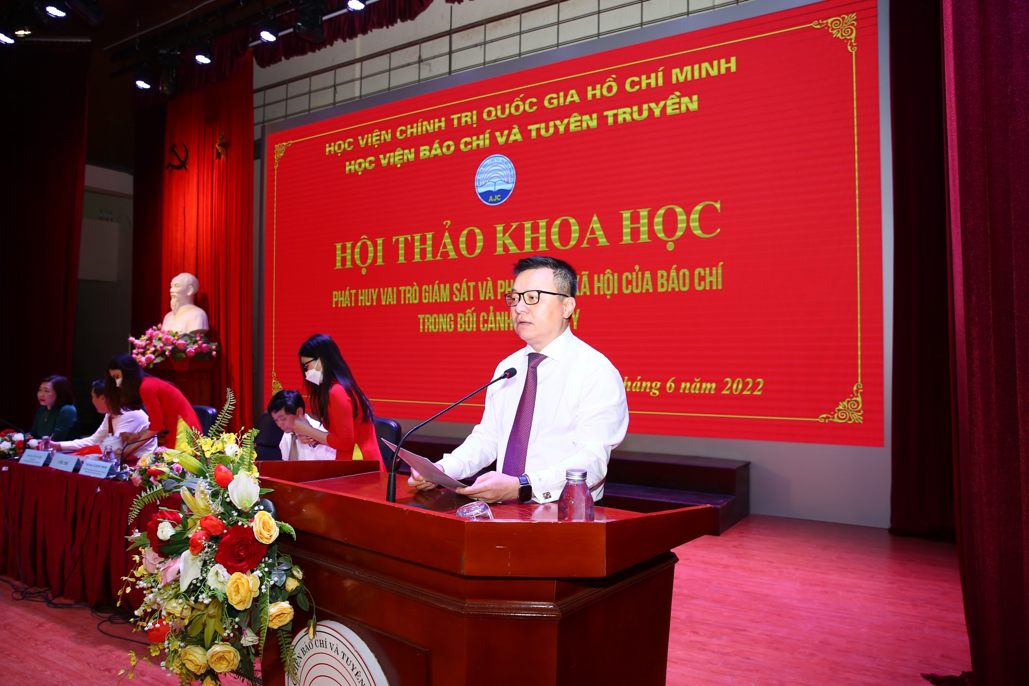 bao chi phai thuc su tro thanh phuong tien giam sat phan bien xa hoi hieu qua hinh 1