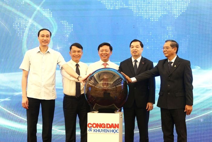 ra mat tap chi dien tu cong dan va khuyen hoc gop phan day manh phat trien nguon nhan luc hinh 2
