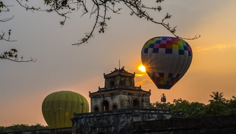 kham pha co do hue qua le hoi khinh khi cau hinh 2