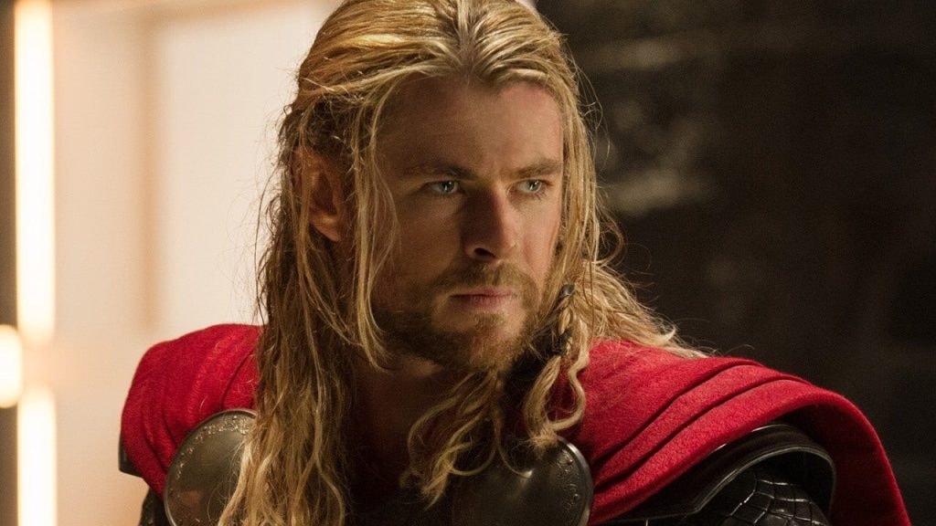 chris hemsworth tung muon tu bo vai thor hinh 2
