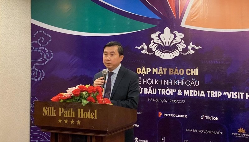 kham pha co do hue qua le hoi khinh khi cau hinh 1