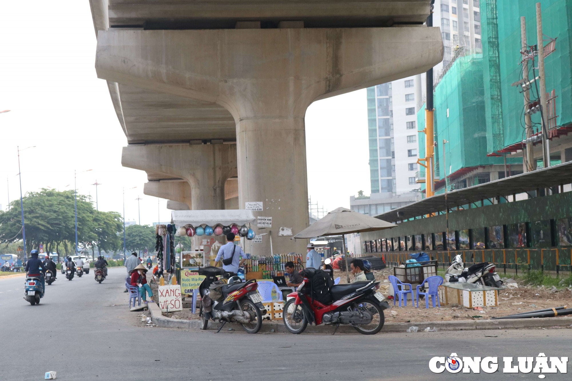 hinh ve bay rac thai tran lan doc tuyen metro 1 o tp hcm hinh 13