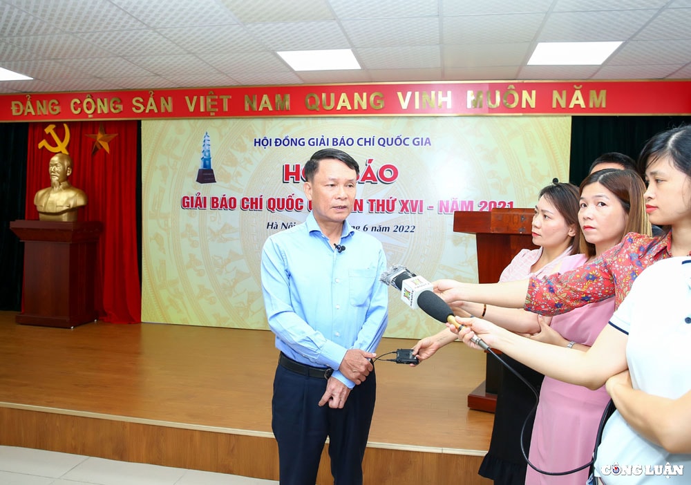 cac tac pham doat giai bao chi quoc gia co hieu qua tac dong lon co suc lan toa trong xa hoi hinh 5