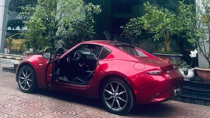 can canh chiec xe the thao mui tran mazda mx 5 rf 2022 the he moi dau tien tai viet nam hinh 8