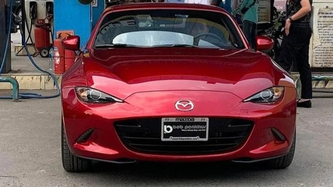 can canh chiec xe the thao mui tran mazda mx 5 rf 2022 the he moi dau tien tai viet nam hinh 1