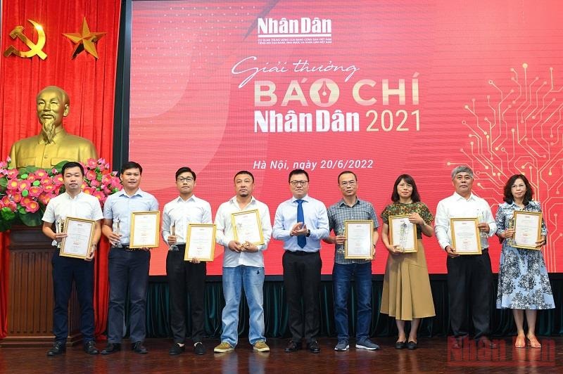 bao nhan dan tiep tuc no luc hoan thanh tot su menh tuyen truyen chinh sach cua dang nha nuoc hinh 3