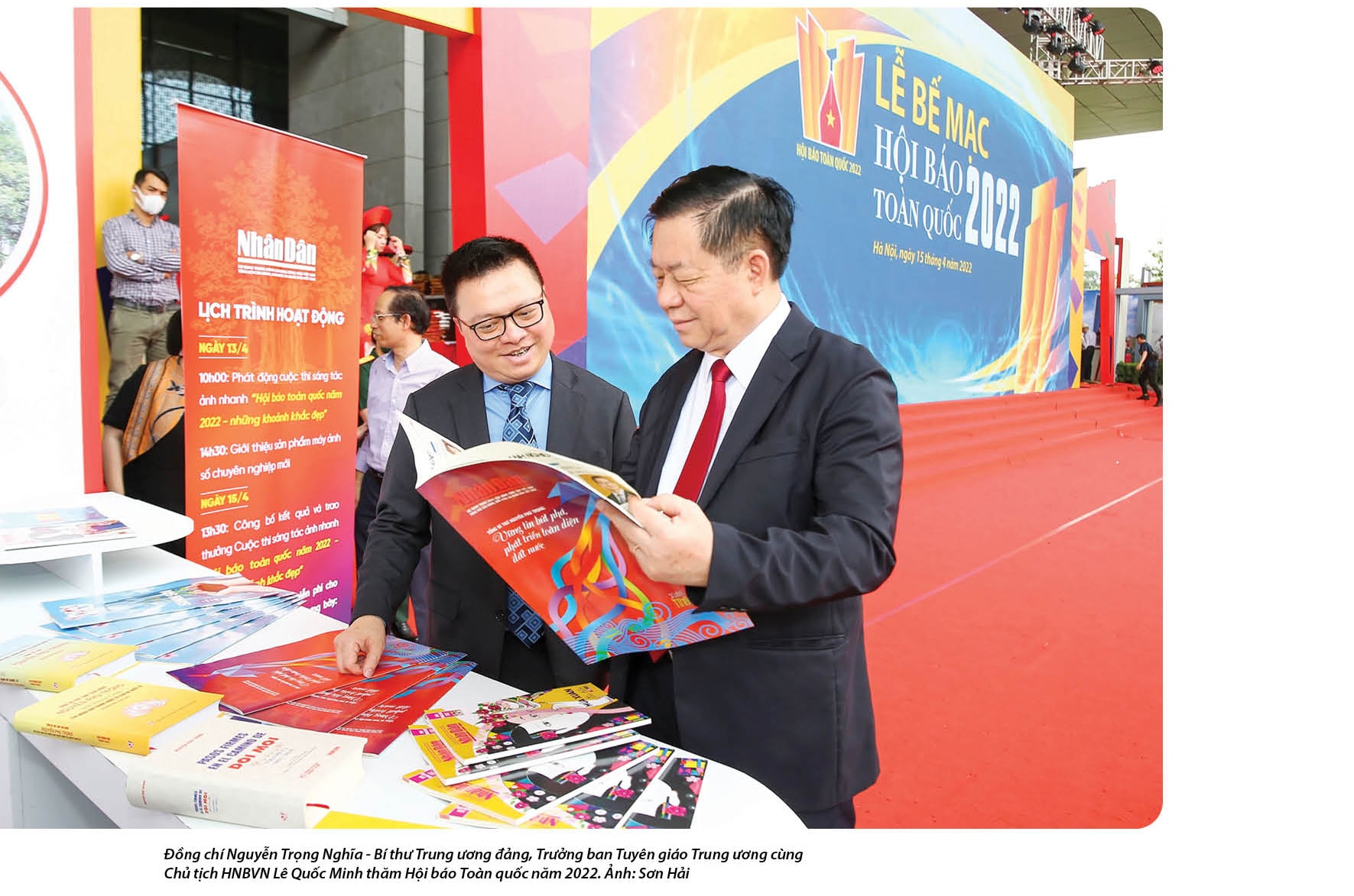 doi moi sang tao khong ngung dap ung doi hoi ngay cang cao trong boi canh truyen thong moi hinh 2