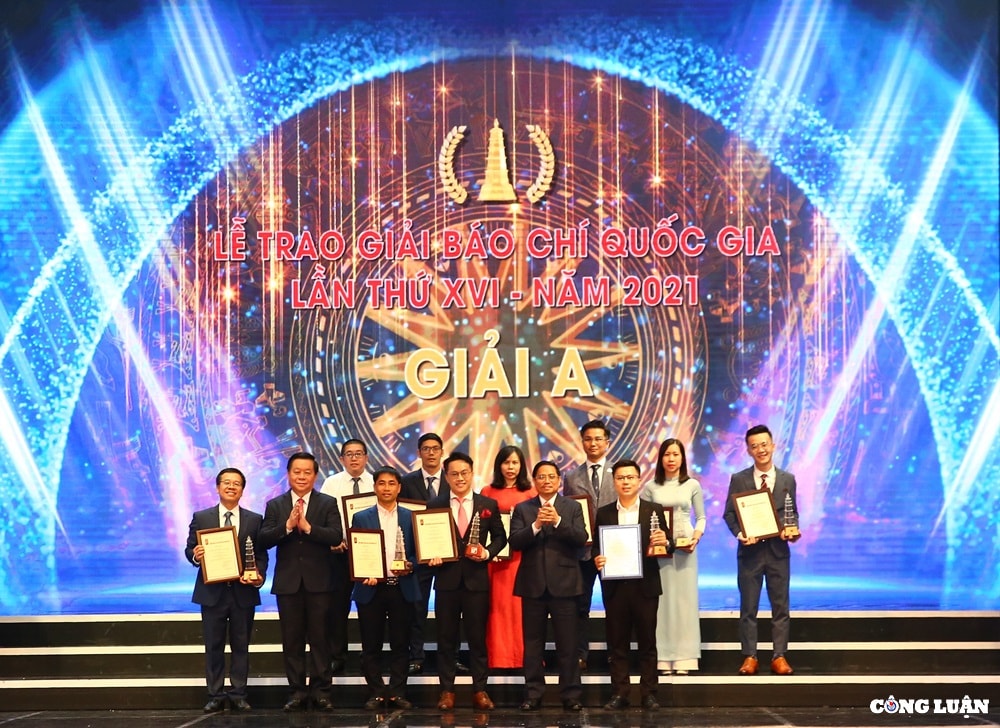 danh sach cac tac pham xuat sac doat giai bao chi quoc gia lan thu xvi nam 2021 hinh 1