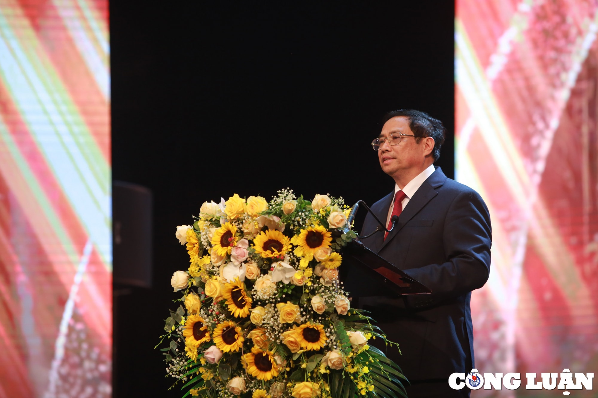 thu tuong pham minh chinh bao chi lay cai dep dep cai xau lay tich cuc day lui tieu cuc hinh 5