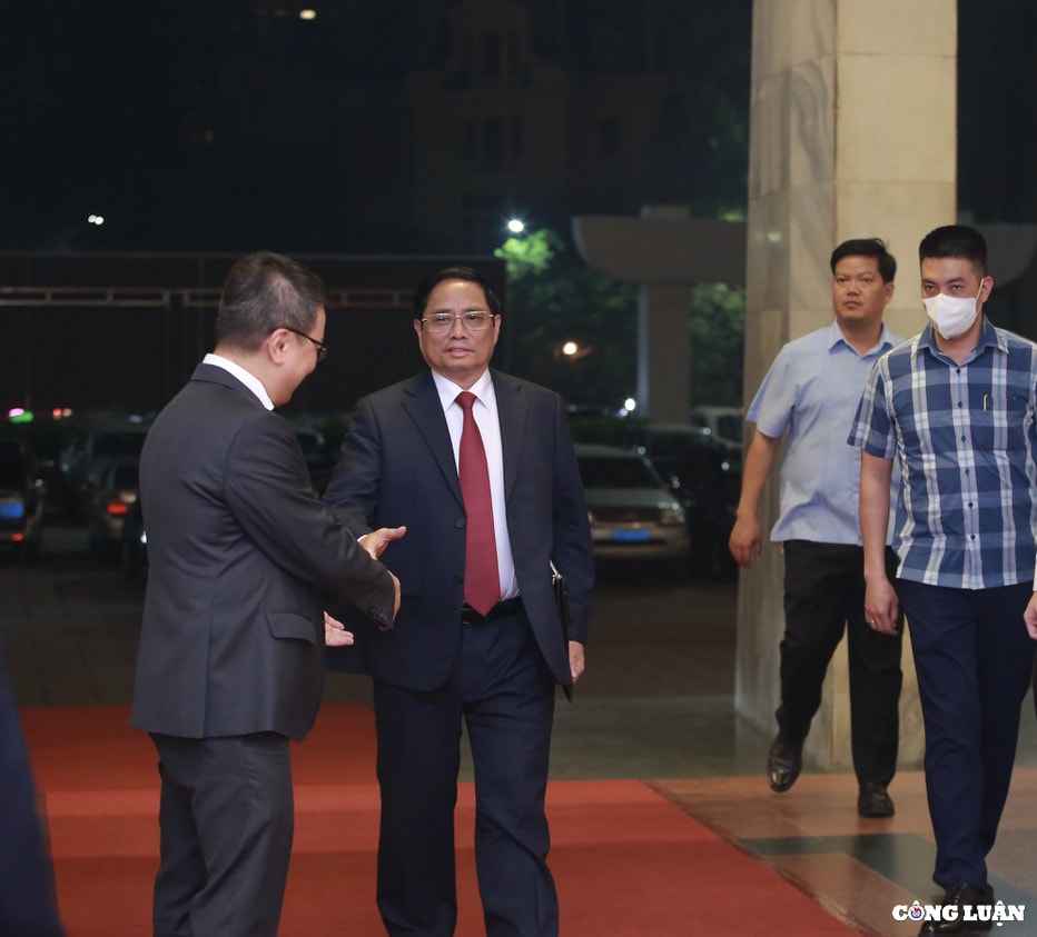 thu tuong pham minh chinh du le trao giai bao chi quoc gia lan thu xvi nam 2021 hinh 2