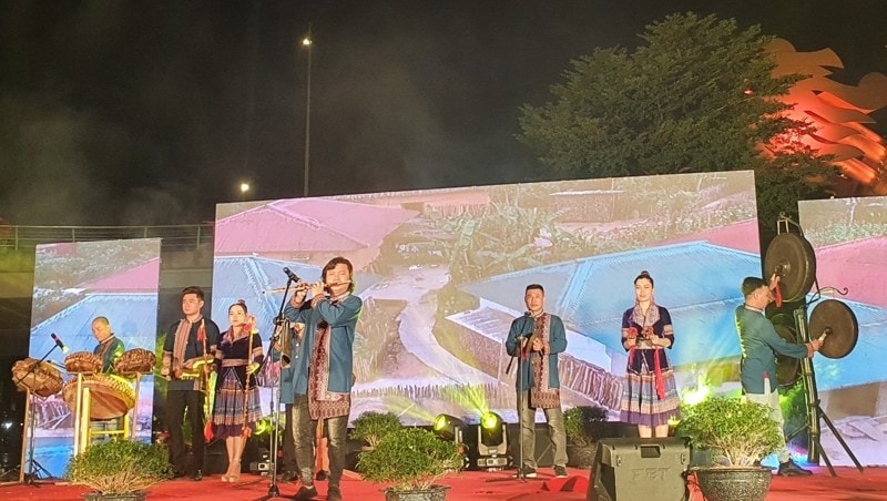 mang sa pa thu nho den voi nguoi dan va du khach da nang hinh 4