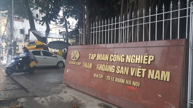 canh caohang loat lanh dao tap doan cong nghiep than khoang san viet nam hinh 1