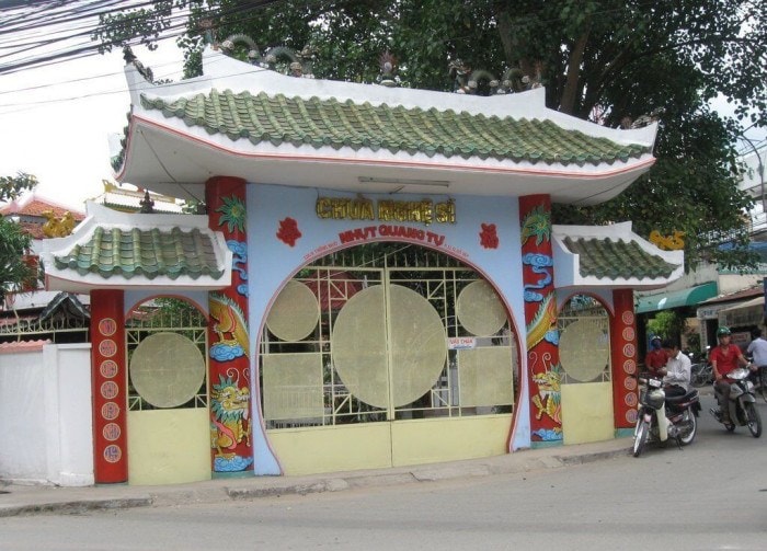 vu doi ten chua nghe si so van hoa the thao bao cao ubnd tp hcm hinh 1