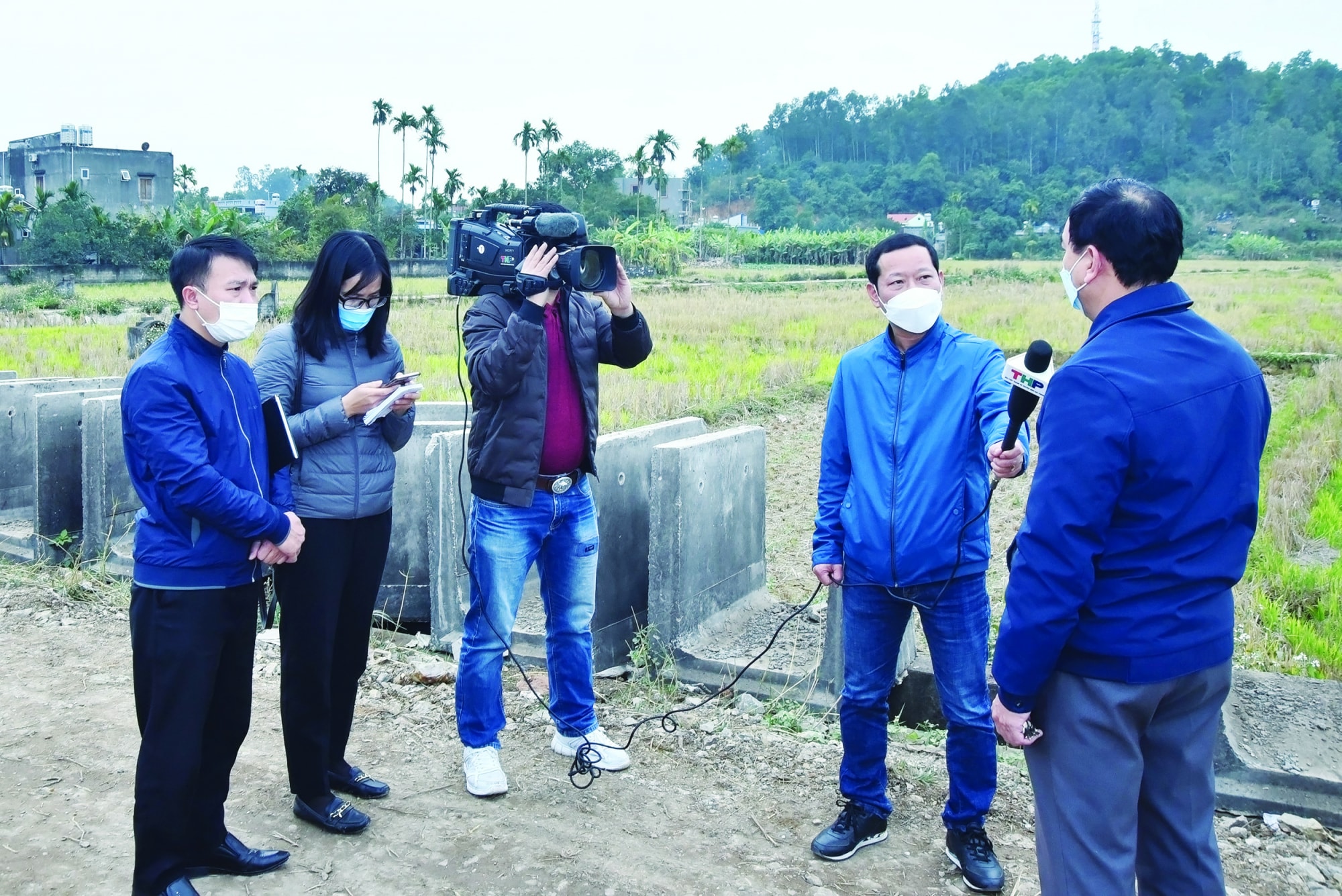 to chuc bai ban va co co che dong vien kip thoi phong vien say nghe hinh 3