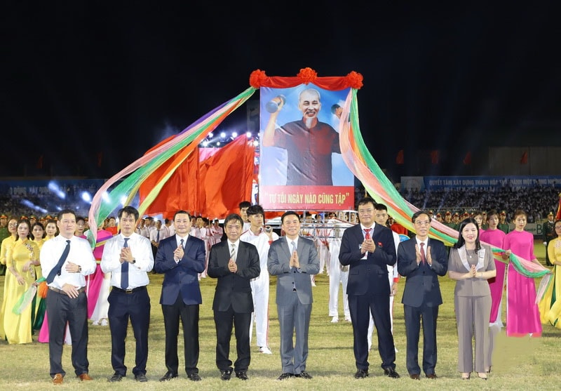 tinh thanh hoa dang tren da phat trien hinh 2