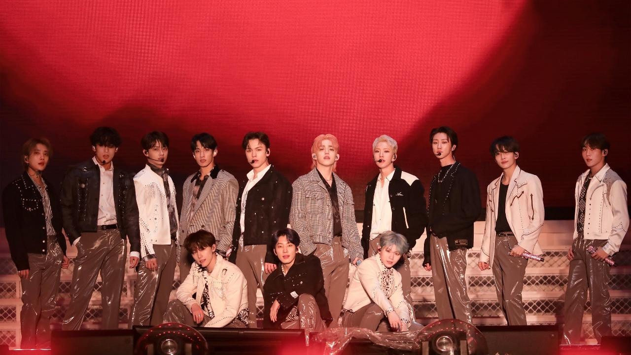13 thành viên tài năng của nhóm. - Ảnh: Pledis