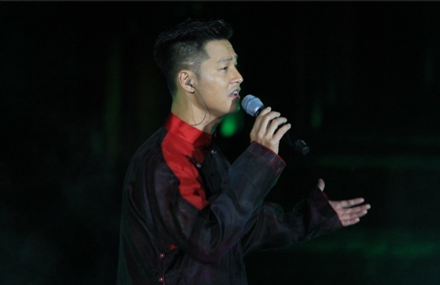 Đêm nhạc để lại dấu ấn với sự thể nghiệm làm mới nhạc Trịnh bằng thanh nhạc thính phòng, nhạc kịch Broadway và nhạc jazz của ca sĩ Đức Tuấn