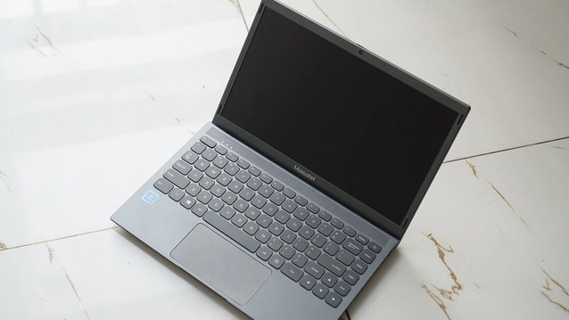 Trong tầm giá dưới 8 triệu đồng, thị trường laptop không quá đa dạng, nhưng cũng có sự tham gia của một số hãng lớn như Asus, Lenovo, Acer, hay một số sản phẩm Dell, HP giảm giá.