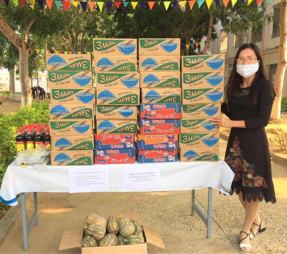 Chân dung cô Trần Thị Thu Thuỷ - Hiệu trưởng Trường Tiểu học Hoàng Văn Thụ (TP Kon Tum, tỉnh Kon Tum)