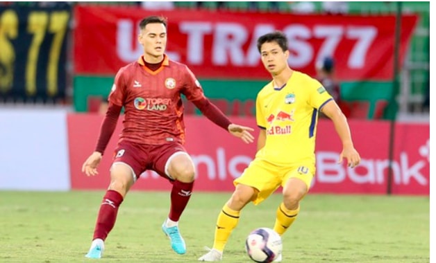 binh dinh fc bi hagl cam hoa tren san nha hinh 3