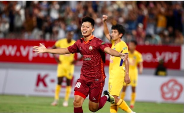 binh dinh fc bi hagl cam hoa tren san nha hinh 4