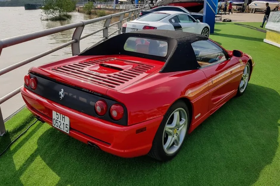 nhung sieu xe ferrari co tuoi doi lau nam tai viet nam hinh 5