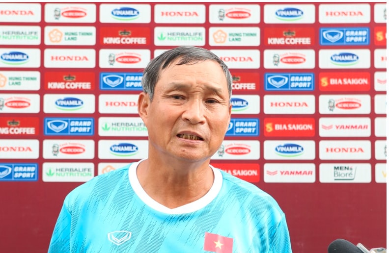 hlv mai duc chung doi tuyen nu viet nam muon bao ve chuc vo dich aff cup nu hinh 1