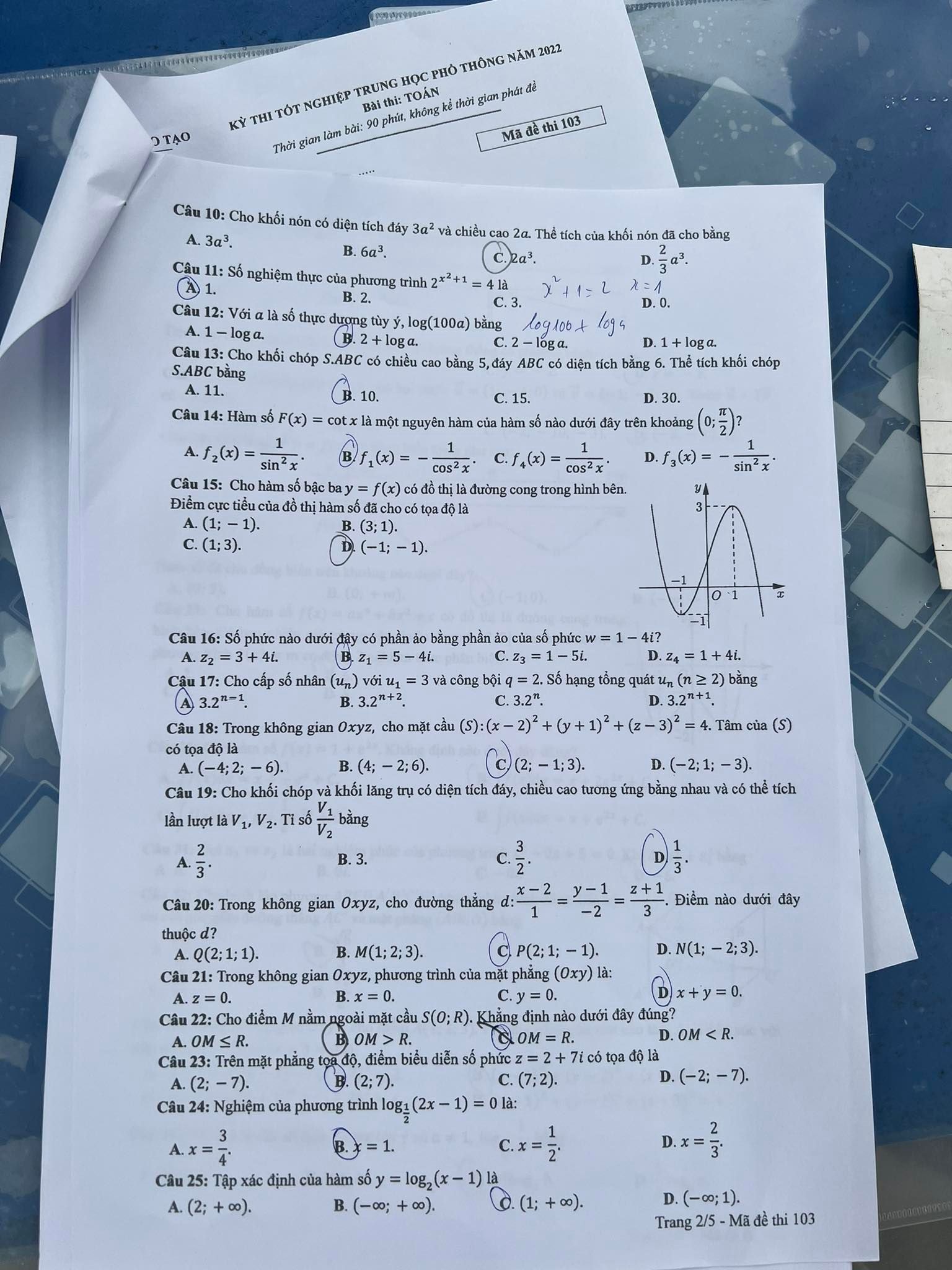 de thi mon toan tot nghiep thpt nam 2022 ma de 103 hinh 2