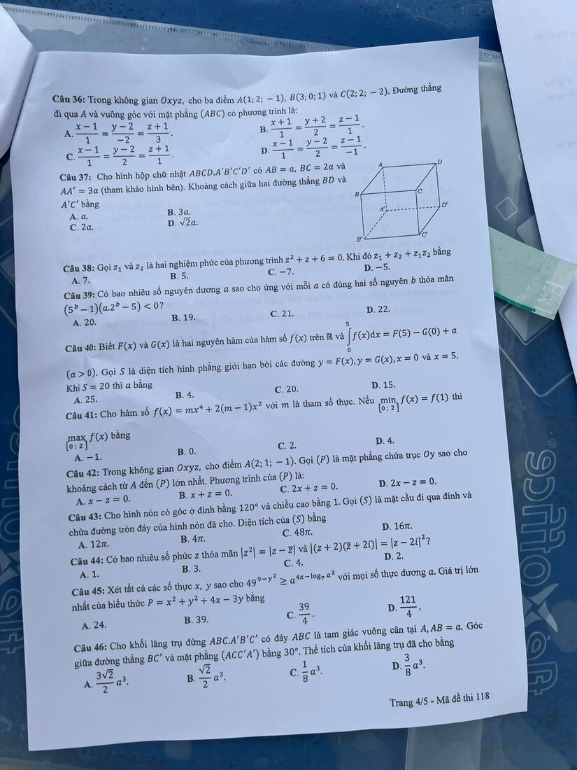 de thi mon toan tot nghiep thpt nam 2022 ma de 118 hinh 2