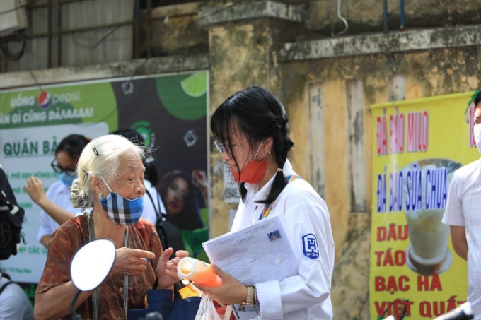 ky thi tot nghiep thpt 2022 cho doi tinh than vuot kho cua lua 2k4 hinh 2