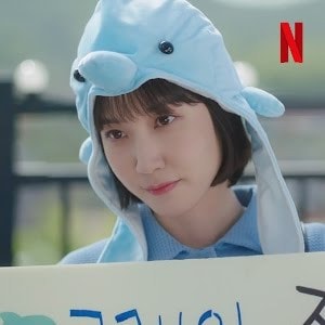 nu luat su ky la woo young woo duoc chuyen the nguoc hinh 3