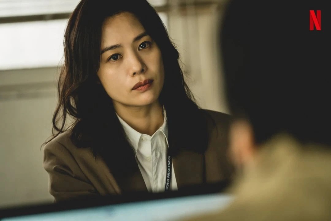 kim hyun joo tai xuat trong bo phim kinh di zombie moi hinh 1