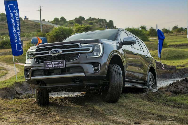 chi tiet xe suv ford everest the he moi hinh 3
