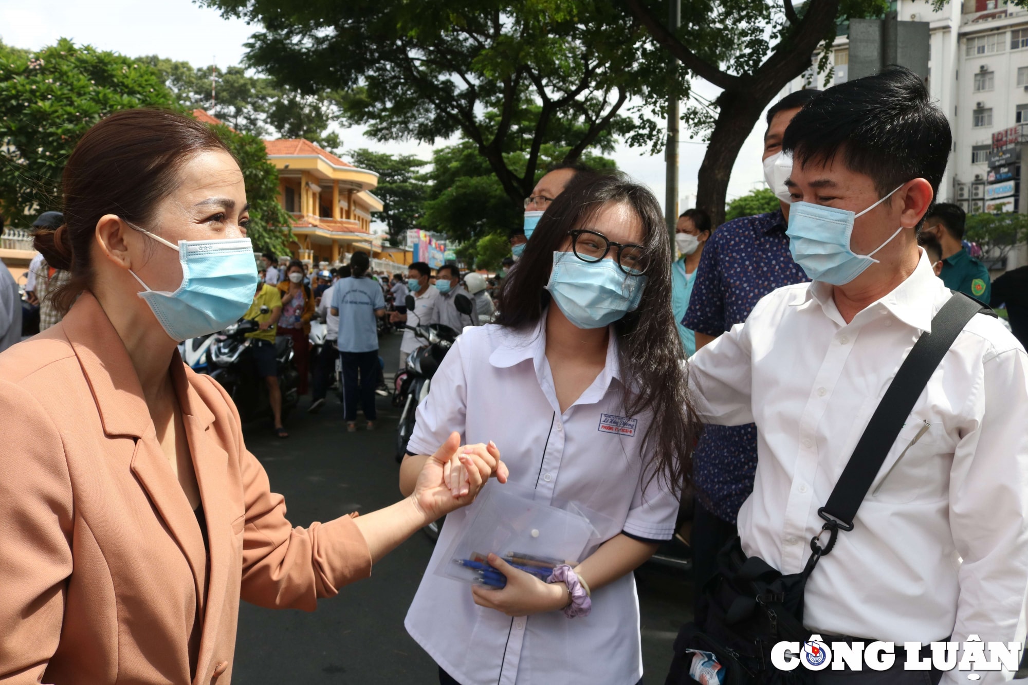 tp hcm diem 9 xuat hien khong it trong bai thi mon van ky thi tot nghiep thpt hinh 1