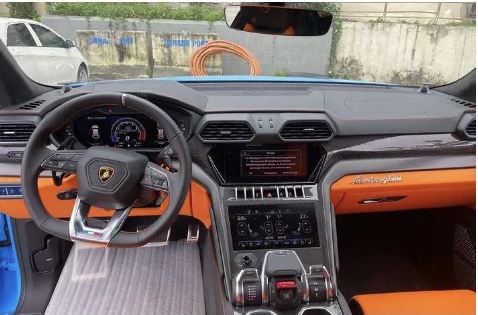 lamborghini urus doc nhat tai viet nam voi mau son blu cepheus hinh 4