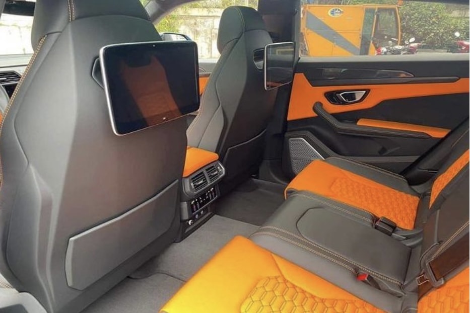 lamborghini urus doc nhat tai viet nam voi mau son blu cepheus hinh 5