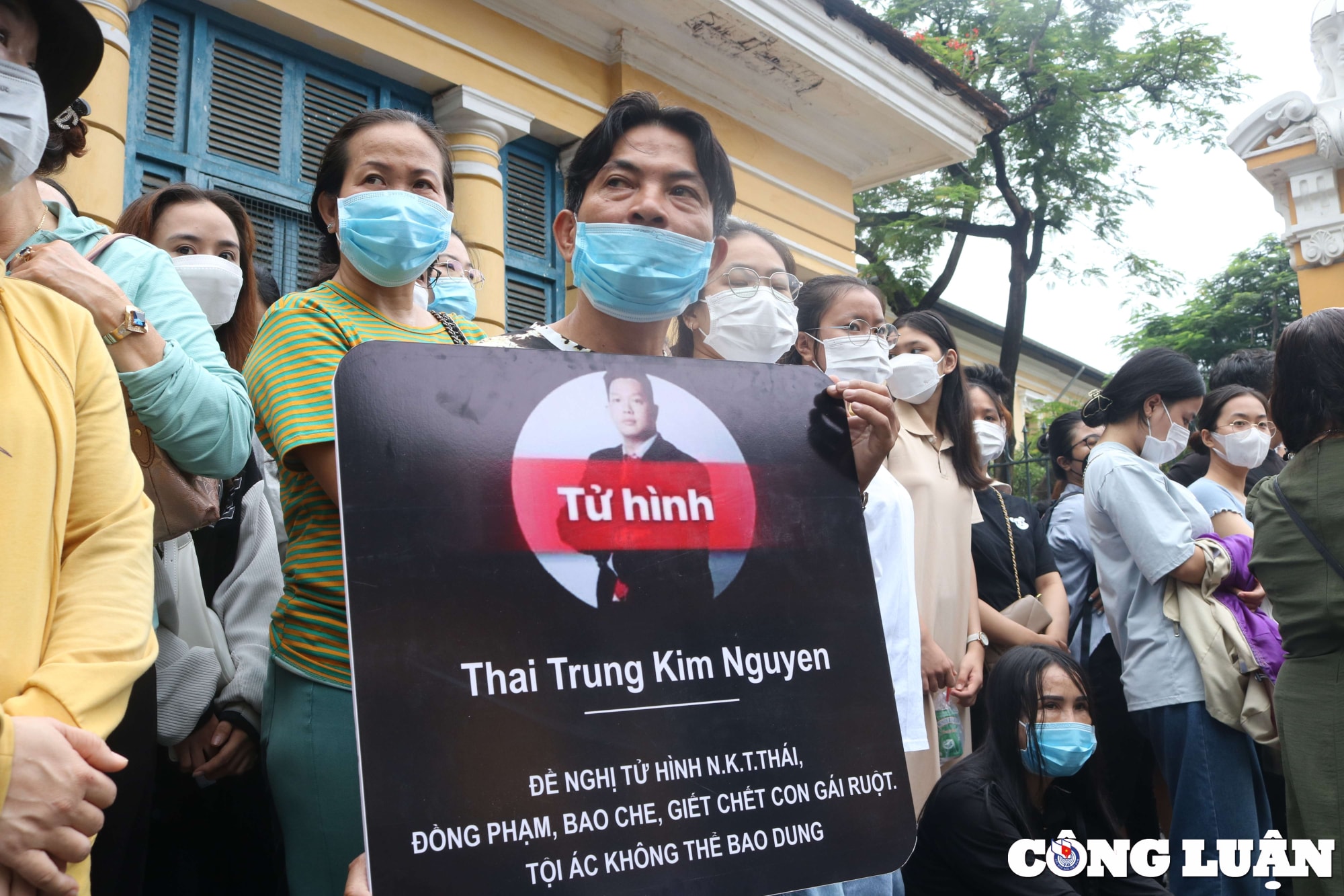 vu di ghe bao hanh be 8 tuoi tu vong trang tung rat ngoan hien khong hieu sao lon len lai nhu vay hinh 9