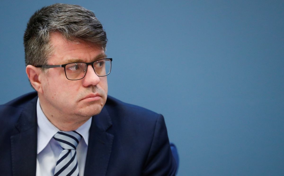 estonia ngung cap visa giay phep cu tru cho du hoc sinh nga hinh 1