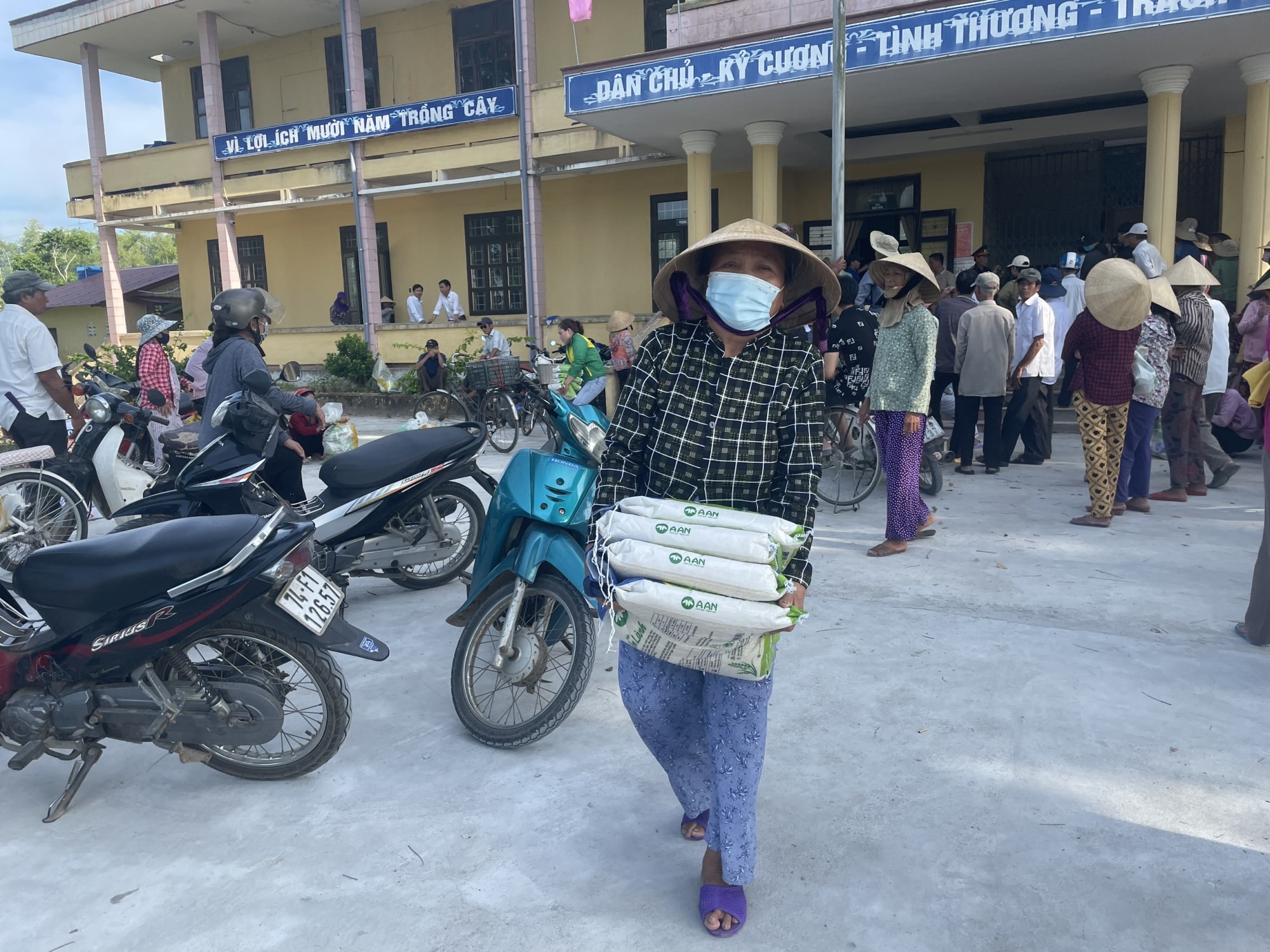 gao a an tri an cac anh hung liet sy nhan ky niem 75 nam ngay thuong binh liet sy 27 7 hinh 4
