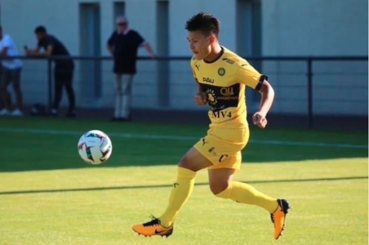 ra mat ligue 2 tien ve quang hai duoc cham diem cao nhat pau fc hinh 1