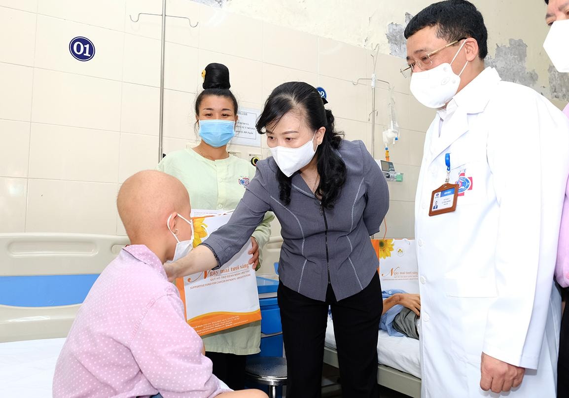 quyen bo truong bo y te dao hong lan yeu cau vien k ra soat lai khau tiep don benh nhan hinh 1