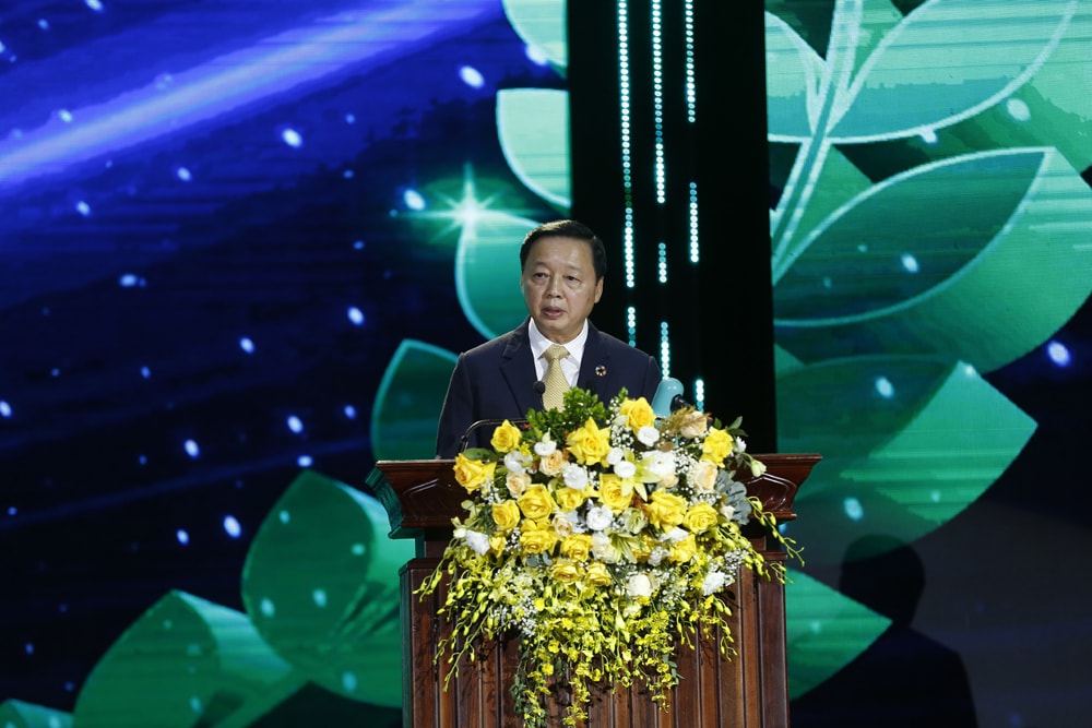 ghi nhan su nhiet huyet khong quan ngai kho khan gian kho cua nguoi lam bao ve moi truong hinh 3