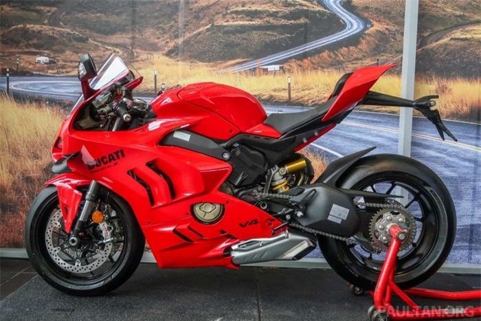 sieu mo to ducati panigale v4 2023 ra mat tai malaysia hinh 1