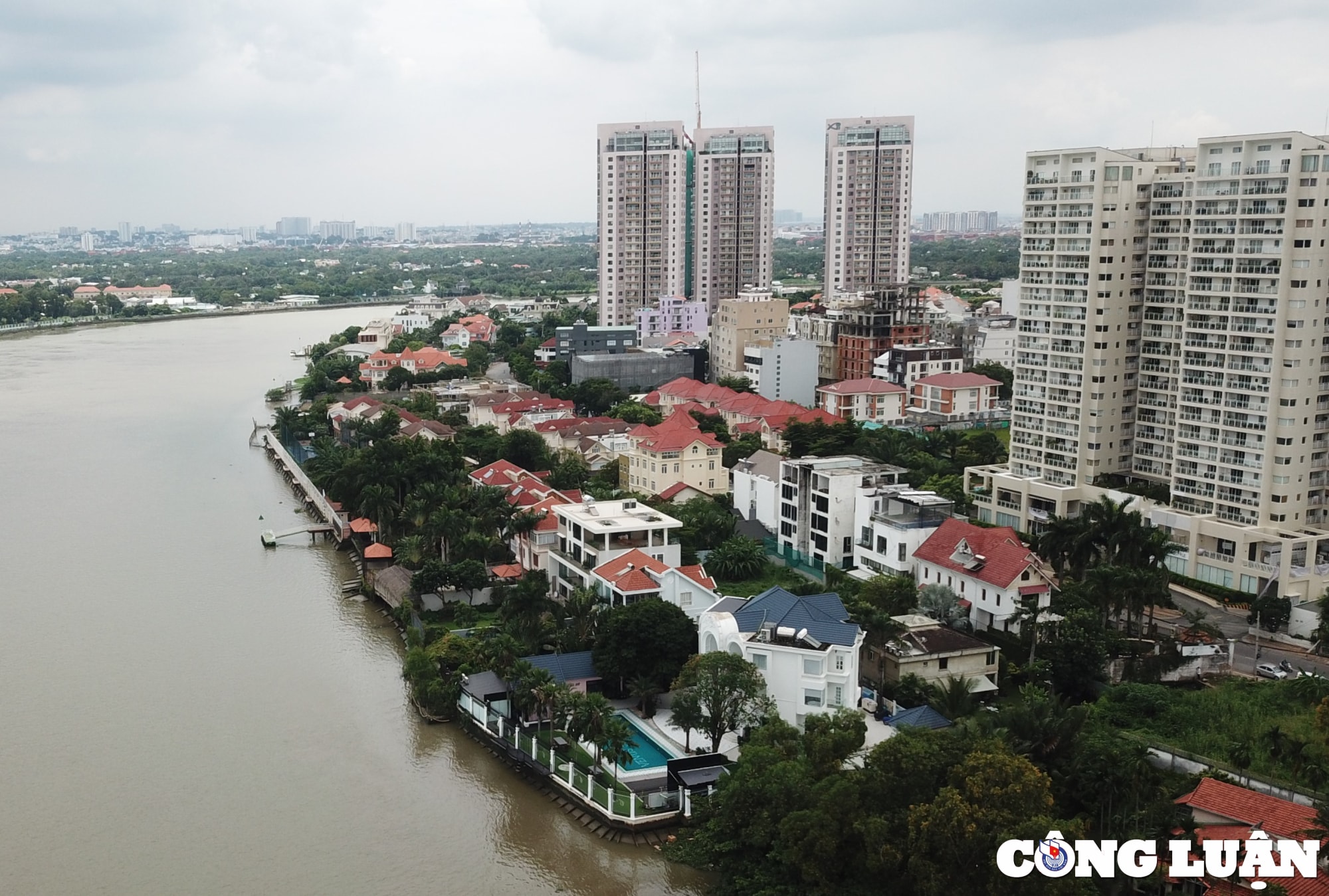 bo song sai gon o khu nha giau thao dien dang bi phan lo ra sao hinh 9