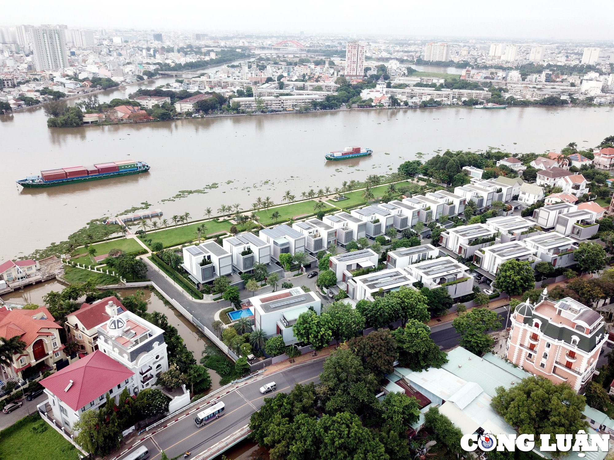 bo song sai gon o khu nha giau thao dien dang bi phan lo ra sao hinh 12