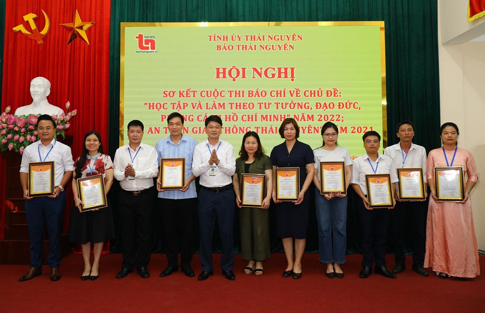 bao chi gop phan tich cuc tham gia xay dung thai nguyen ngay cang phat trien hinh 2