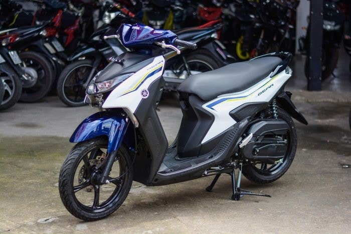 xe tay ga nhap khau yamaha gear 125 ve viet nam hinh 2