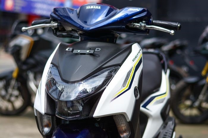 xe tay ga nhap khau yamaha gear 125 ve viet nam hinh 3